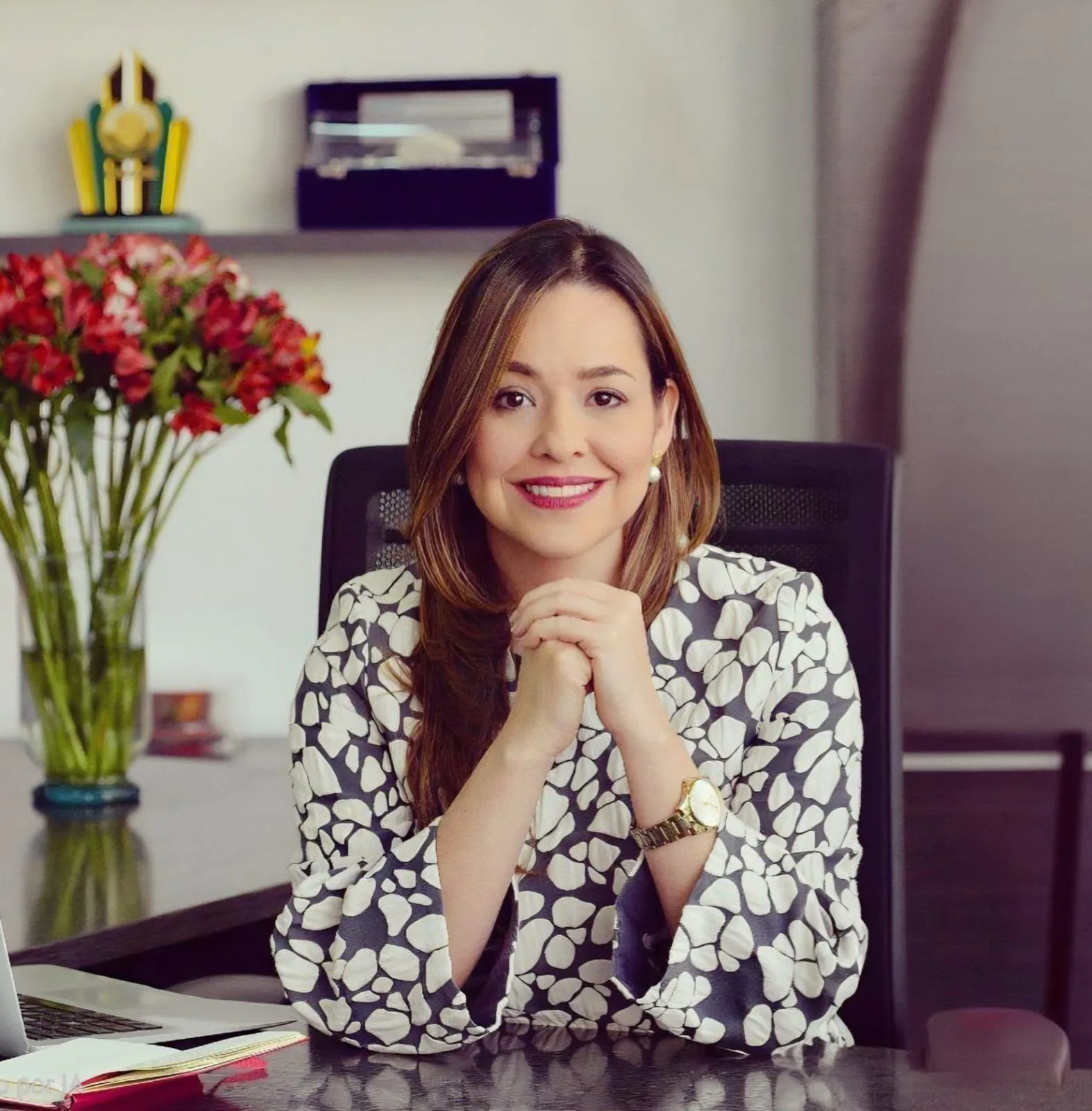 Laura Valdivieso nueva presidente de Asocolflores