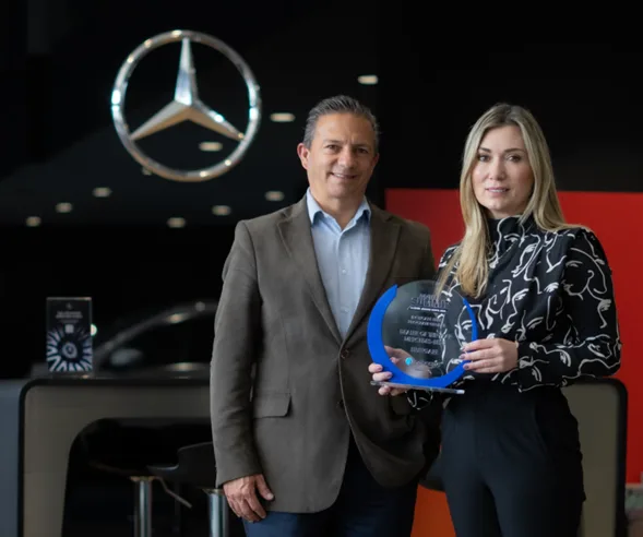 Automercol reconocido como Dealer of the Year Mercedes-Benz
