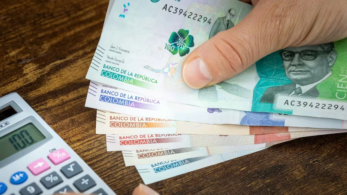 Empresas en Colombia enfrentan el alza del salario mínimo con analítica avanzada