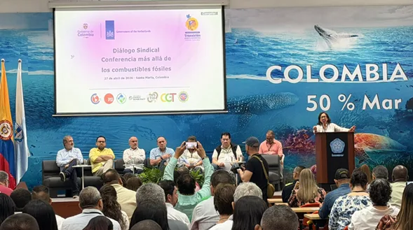 Trabajadores exigen una transición energética con garantías laborales y futuro para las regiones