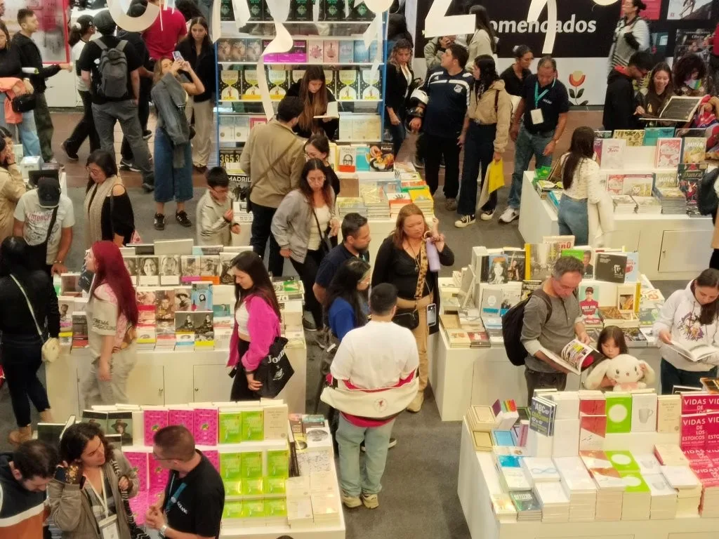 Ventas de libros en Colombia crecieron 7,5 % en 2025