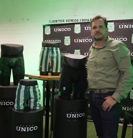 Mundo Único renueva su alianza con Atlético Nacional