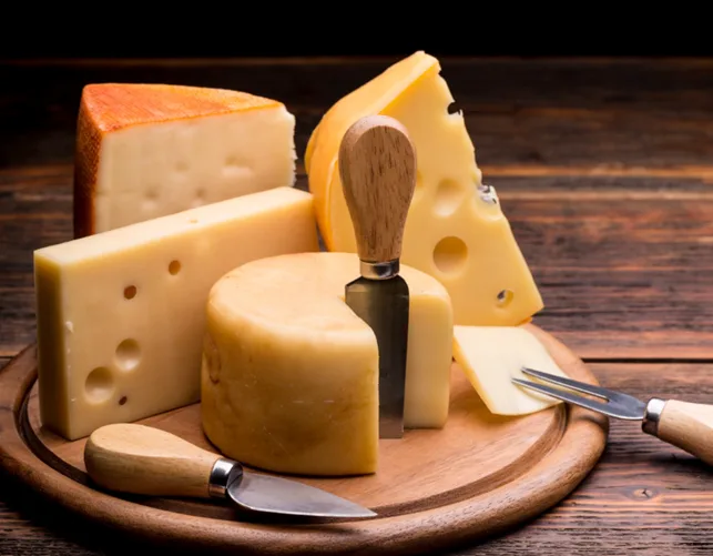 El queso: tradición, nutrición y versatilidad en la cocina diaria