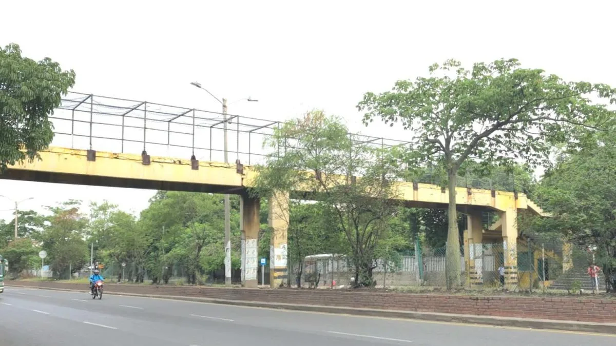 Cómo detectar daños peligrosos en puentes y pasos peatonales