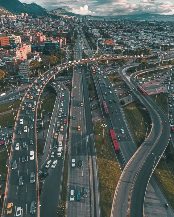 El ahorro silencioso de los colombianos en movilidad