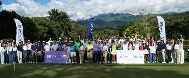 BBVA y Visa apuestan por experiencias exclusivas con tour de golf