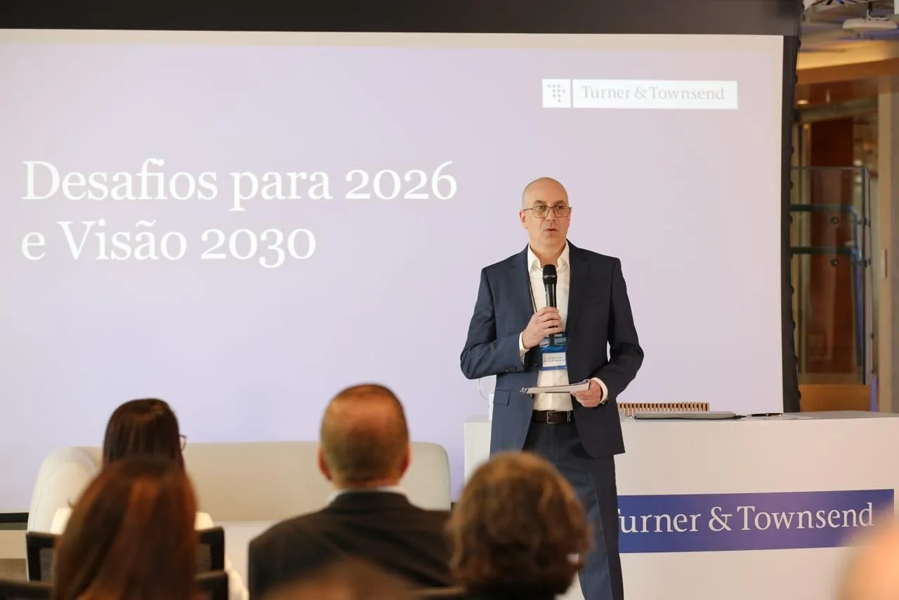 Turner & Townsend reúne a líderes de inversión en LATAM para debatir el futuro de la infraestructura