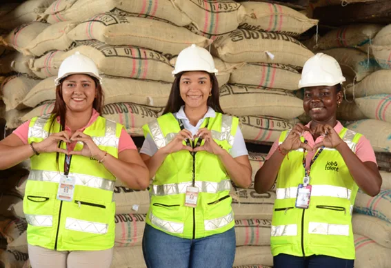 Liderazgo femenino redefine la competitividad en la industria marítima