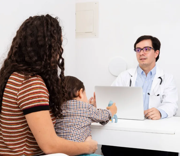 La importancia de la nutrición especializada en niños lactantes con condiciones específicas de salud