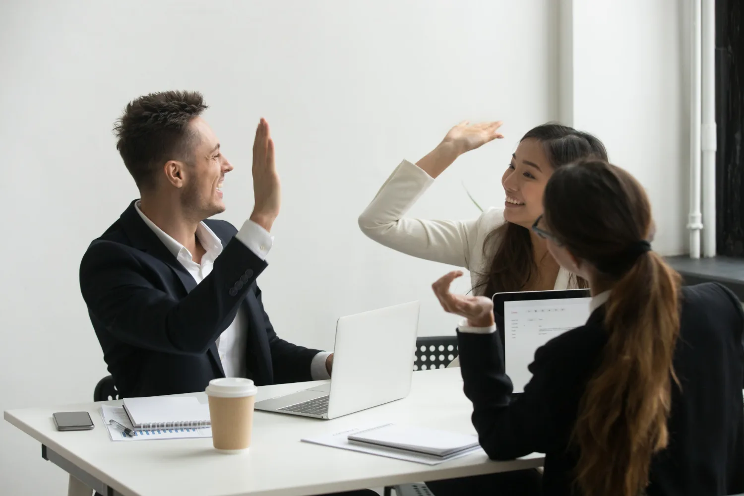 Colombia fortalece sus expectativas de contratación en empleo