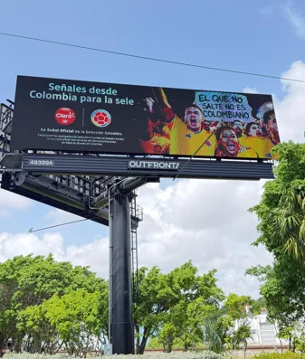 Claro Colombia lleva pantallas a los colombianos en Miami