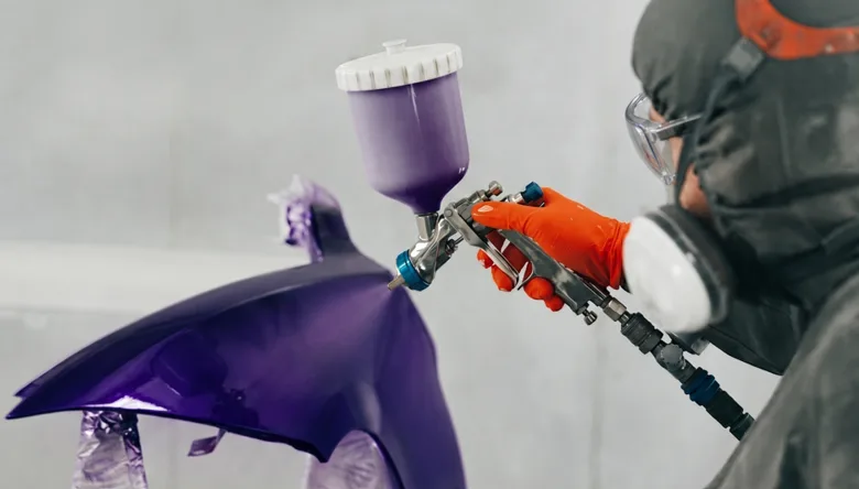 Boom de motos en Colombia, fortalece el mercado de las pinturas industriales para este sector
