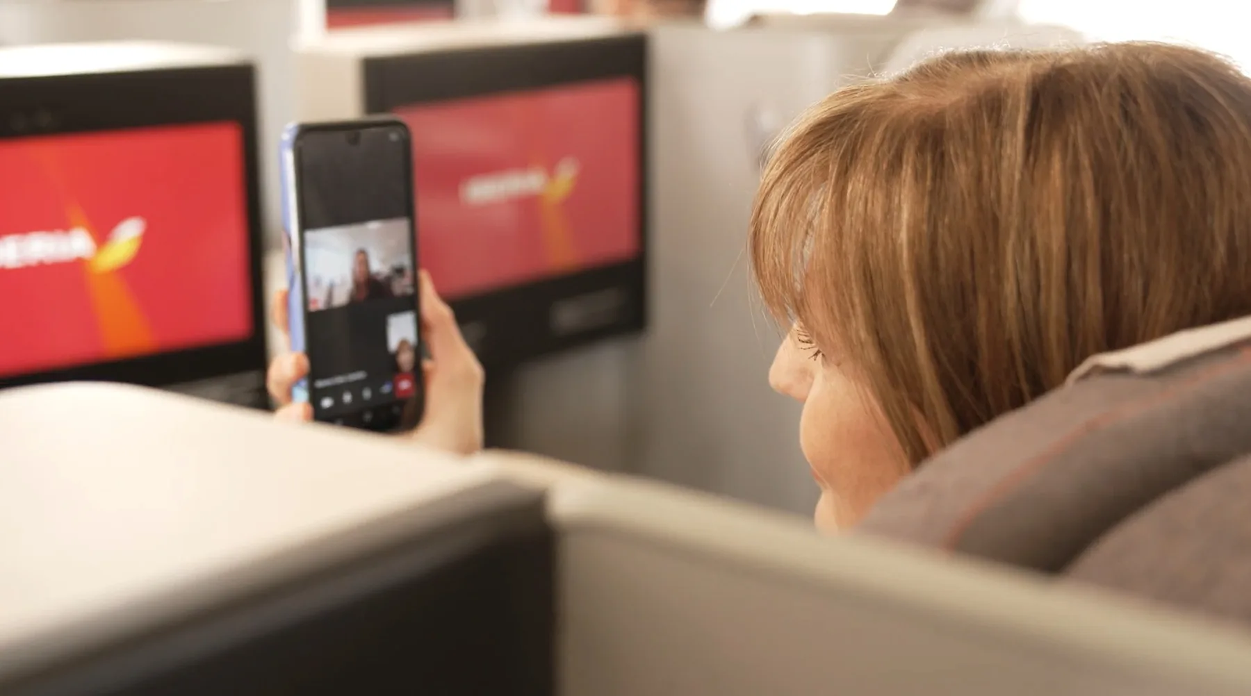 Iberia estrena WiFi gratuito de alta velocidad con tecnología Starlink en sus aviones