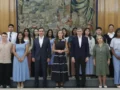 La Reina de España recibe a 5 becarios colombianos