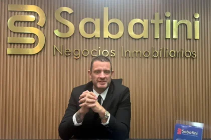 Sabatini celebra 20 años de trayectoria con nueva proyección