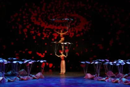 El Gran Circo de China de gira por Colombia presenta “El Último Dragón”,