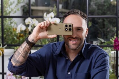 Motorola presenta su “equipo titular” y colección exclusiva para la Copa Mundial de la FIFA 2026™
