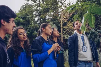 La educación necesita formar ciudadanos capaces de transformar la realidad desde los valores