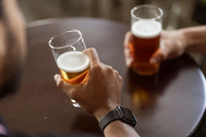 Las bebidas favoritas de los colombianos: cerveza, ron, café y guaro