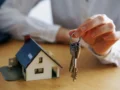 Comprar casa hoy exige 27 veces más esfuerzo financiero que hace una década   
