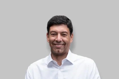 “Reconstruir hogares, reactivar negocios y regiones: el compromiso de Davivienda con Colombia”