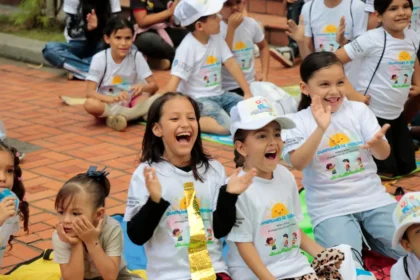 El modelo de alianzas que ha beneficiado a 1,9 millones de niños