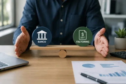 ¿Crédito bancario o factoring? Cinco claves para elegir la financiación adecuada según el flujo de caja