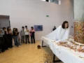 Salas inaugura en Kennedy una exposición que desafía los límites de la realidad