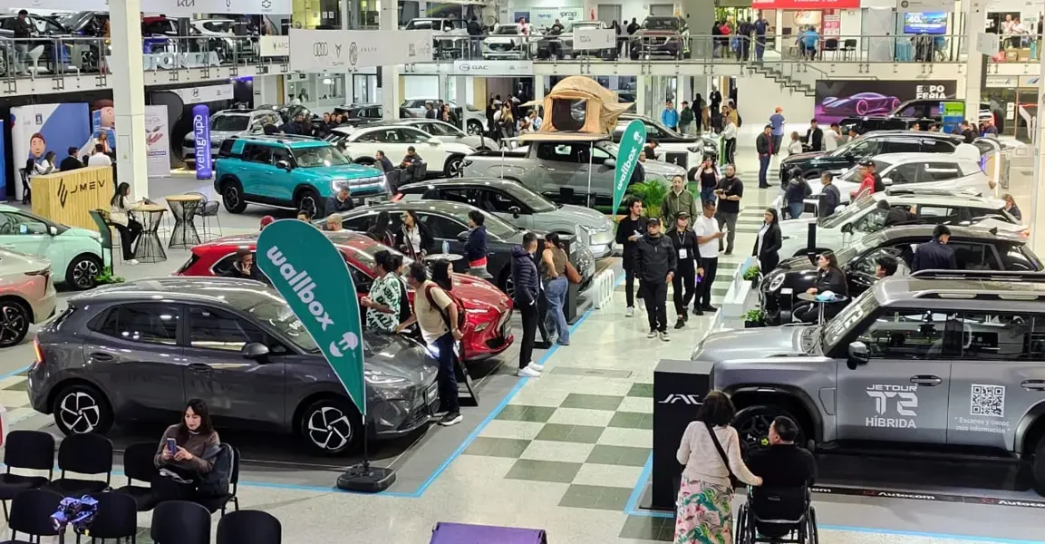 Rueda la II ExpoFeria de Vehículos Eléctricos e Híbridos