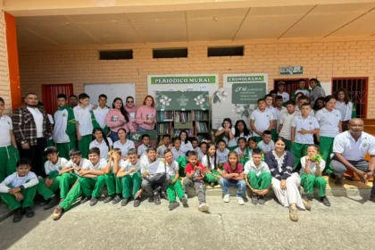 Aguadas recibe biblioteca para 160 estudiantes rurales