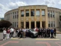  Renault-Sofasa y la Fundación Renault, entregan a la Universidad Nacional un Kwid