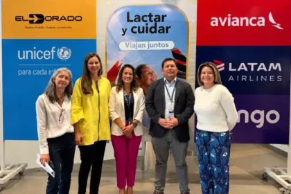 El aeropuerto, UNICEF y aerolíneas, recuerdan que: lactar y cuidar viajan juntos