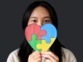 ¿Por qué algunas personas generan mayor confianza en el trabajo?