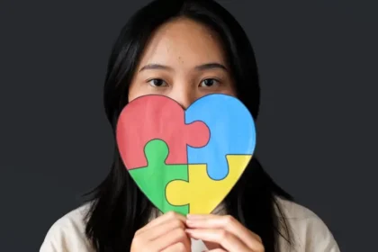¿Por qué algunas personas generan mayor confianza en el trabajo?