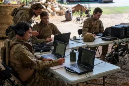 Thales presenta HexaForce: sistema soberano de comando y control basado en IA para la OTAN