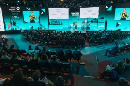 Francis Ford Coppola, Carl Lewis y Renée Mauborgne en el World Business Forum Bogotá 2026