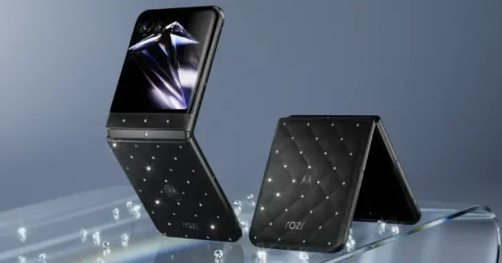 Motorola presenta el motorola razr 70 con Crystals by Swarovski