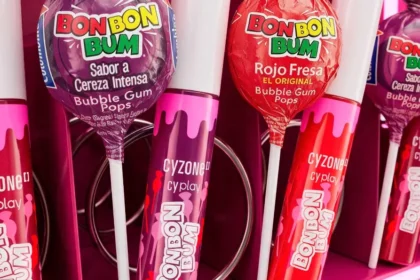 Cyzone y Bon Bon Bum una experiencia de maquillaje
