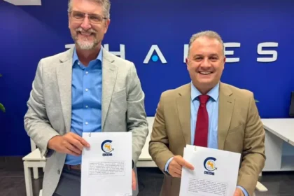 Thales y COCESNA fortalecen la navegación aérea del nuevo Aeropuerto Internacional del Pacífico en El Salvador