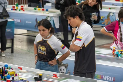 El Refous representará a Colombia en la Final Internacional de la World Robot Olympiad en Puerto Rico  