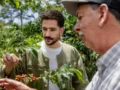Starbucks se une a Camilo Echeverry para celebrar el café y la música