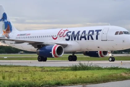 Por primera vez, JetSMART y Mercado Pago ofrecen compras a 3 cuotas sin interés en tiquetes nacionales e internacionales