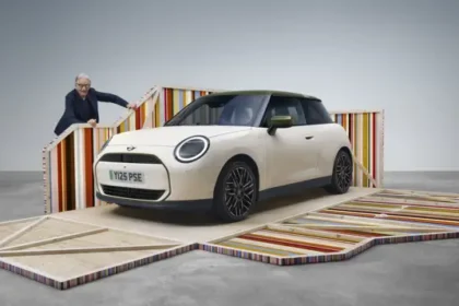 MINI celebra 67 años y presenta en Colombia el MINI Paul Smith Edition