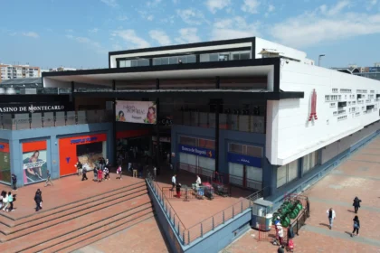 Centros comerciales de Bogotá refuerzan sus medidas de ahorro de agua y energía