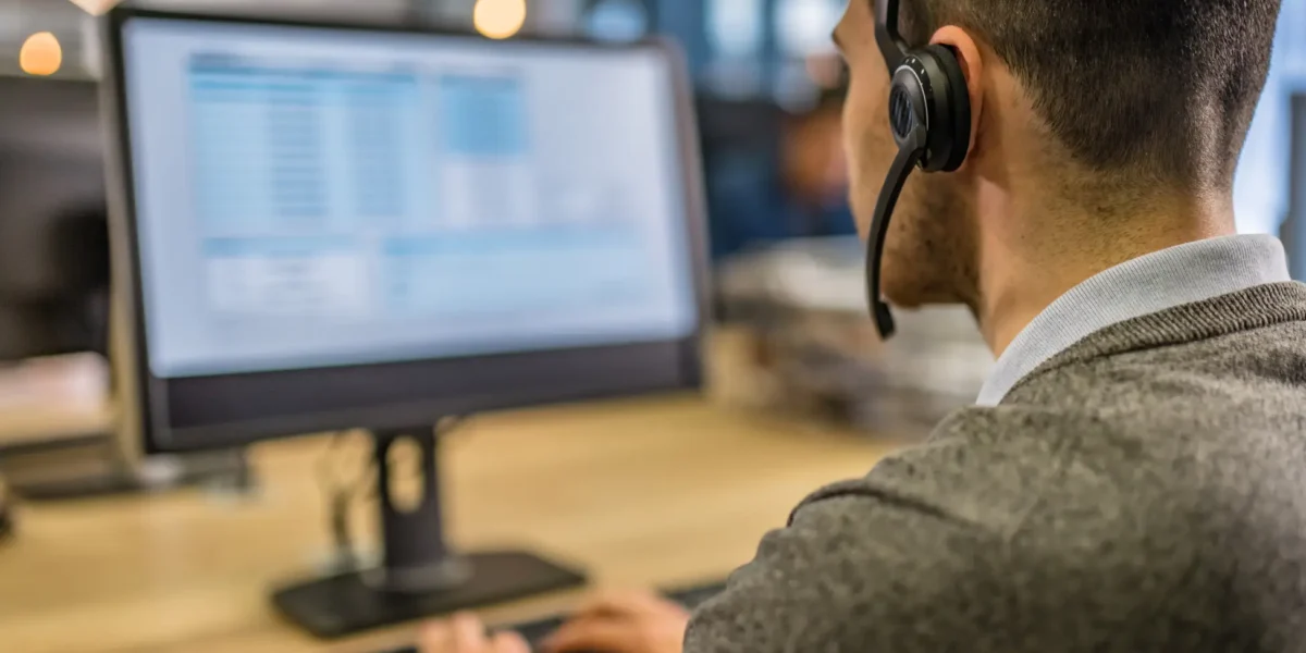 El crecimiento del empleo formal impulsa la demanda de afiliaciones 100% digitales en Colombia