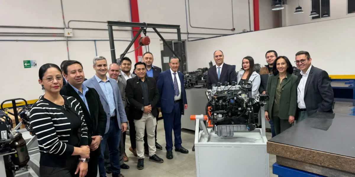 General Motors dona motores a la Universidad ECCI para la formación práctica de futuros profesionales
