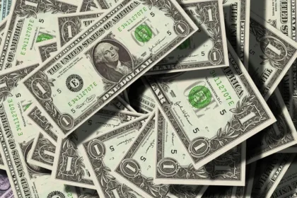 Análisis del comportamiento del dólar 1 de octubre de 2026