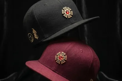 New Era lanza su colaboración con J Balvin y Ryan Castro