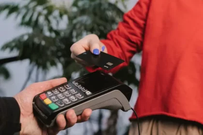 Pagos instantáneos en temporada alta, la batalla por autorizar transacciones cuando el consumo en e-commerce sube 40%