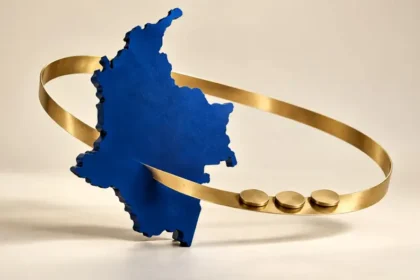 En Colombia, el auge de los pagos desde cuentas abre una nueva disputa por los cobros